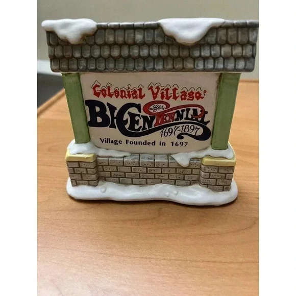 Vintage 1996 Lefton Colonial Village Bicentennial Sign Hand Painted EXC COND! - Picture 1 of 6